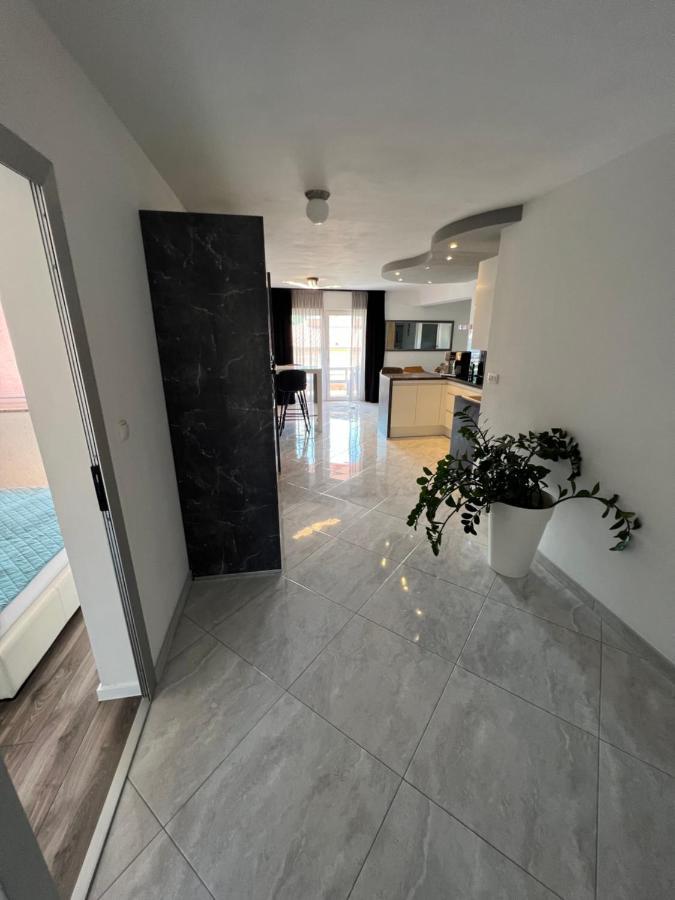 Apartments Cosic Klenovica Eksteriør billede